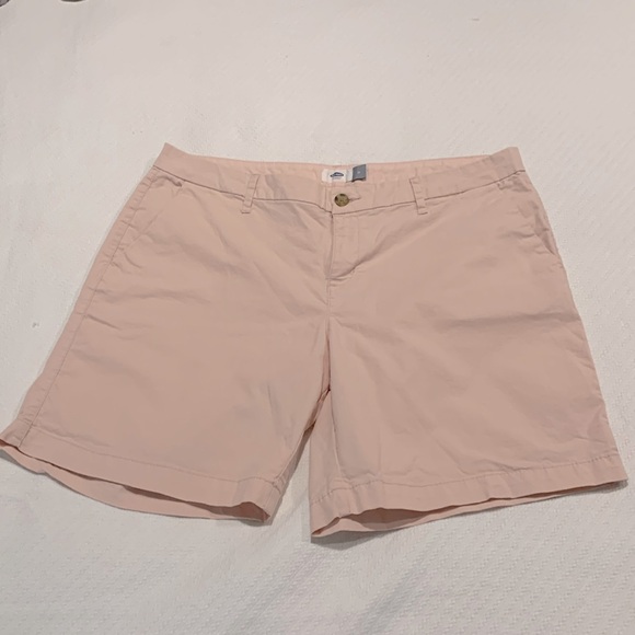 Old Navy Bermuda Shorts, Light Pink, Size 14 - Picture 1 of 4
